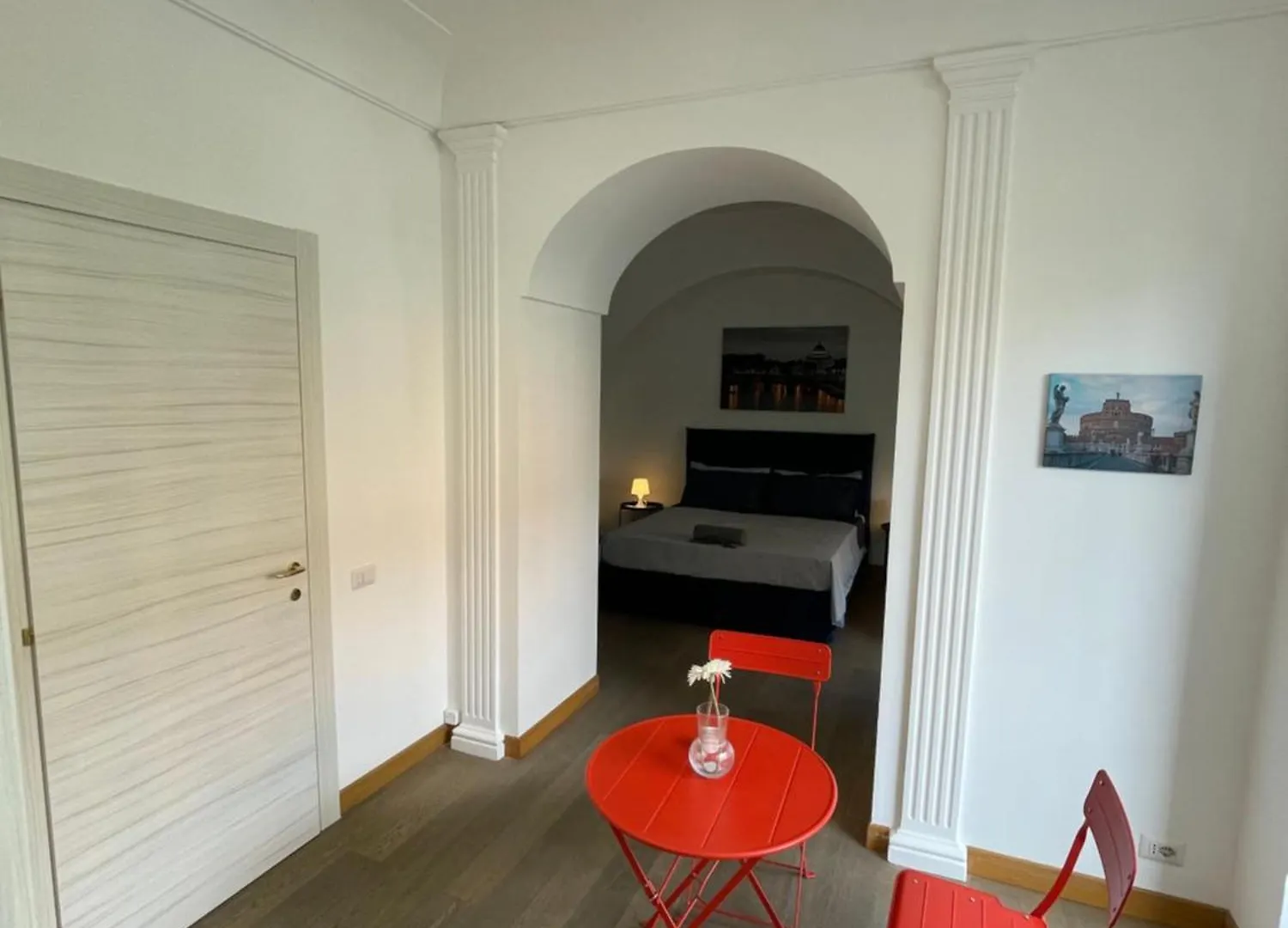 Giulia Mesa Suites Рим Апартаменты