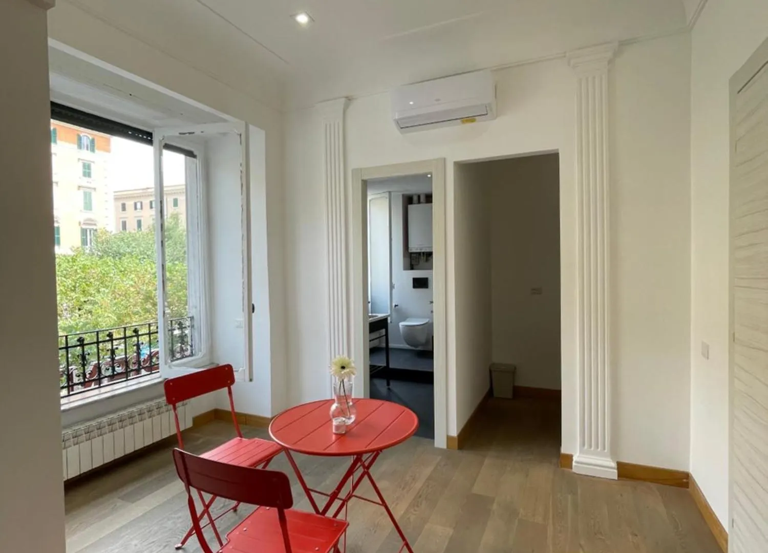 Giulia Mesa Suites Рим 0*,